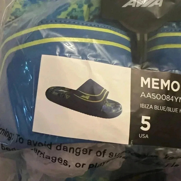 Avia kids slides new in bag size 5 - Picture 2 of 6